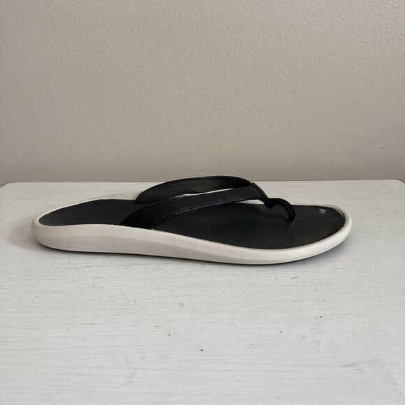 OluKai Sandals Womens Size 7 Pi'oe Casual Slip On Beach Flip Flops Black - Picture 4 of 10